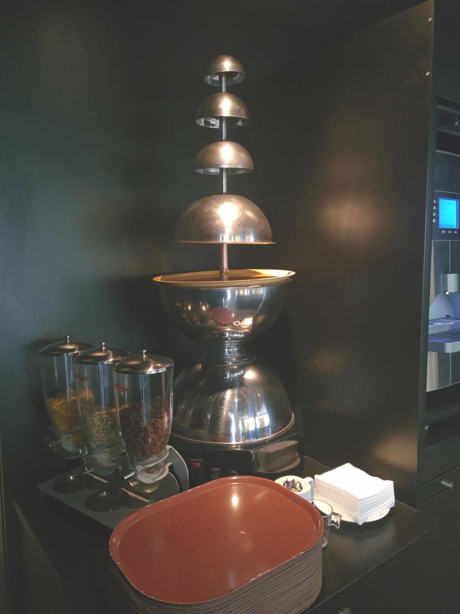 Brit Hotel Confort Nancy Люневиль Экстерьер фото