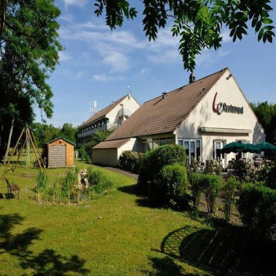 Brit Hotel Confort Nancy Люневиль Экстерьер фото