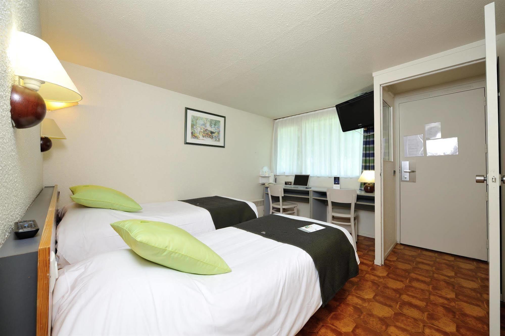 Brit Hotel Confort Nancy Люневиль Экстерьер фото