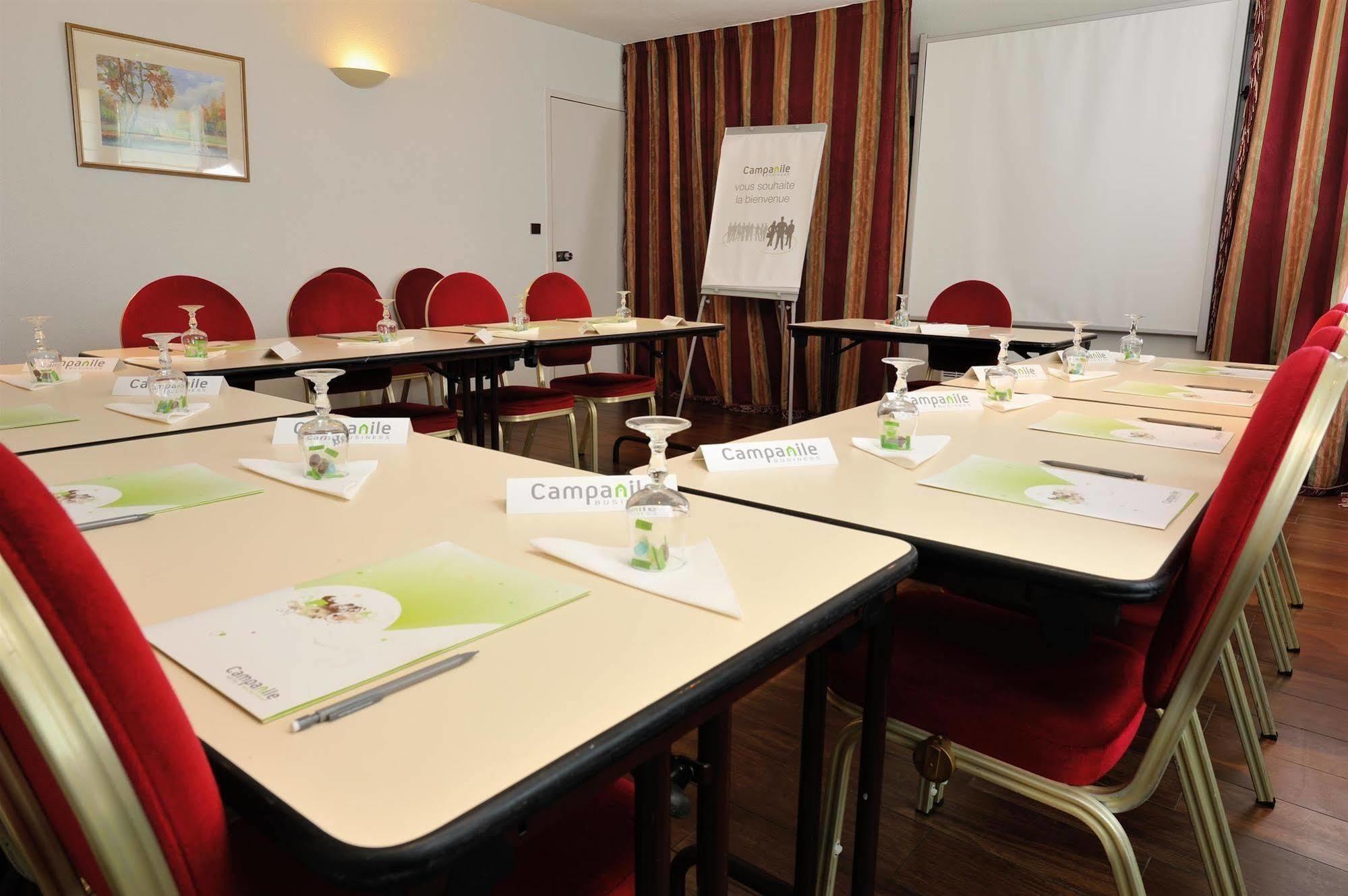 Brit Hotel Confort Nancy Люневиль Экстерьер фото